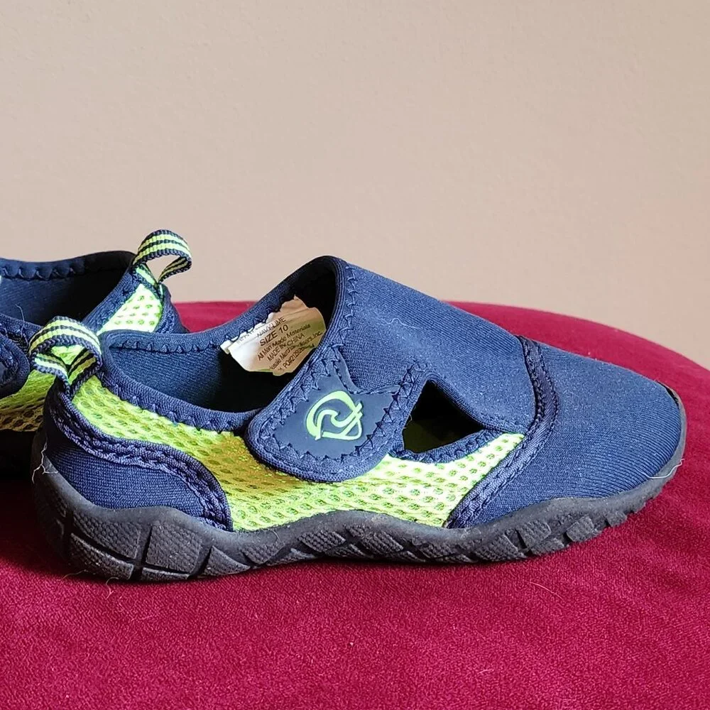 Wave Zone Baby Toddler Boys Sandals Water Shoes Size 10